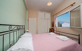 Vasilakis Apartment