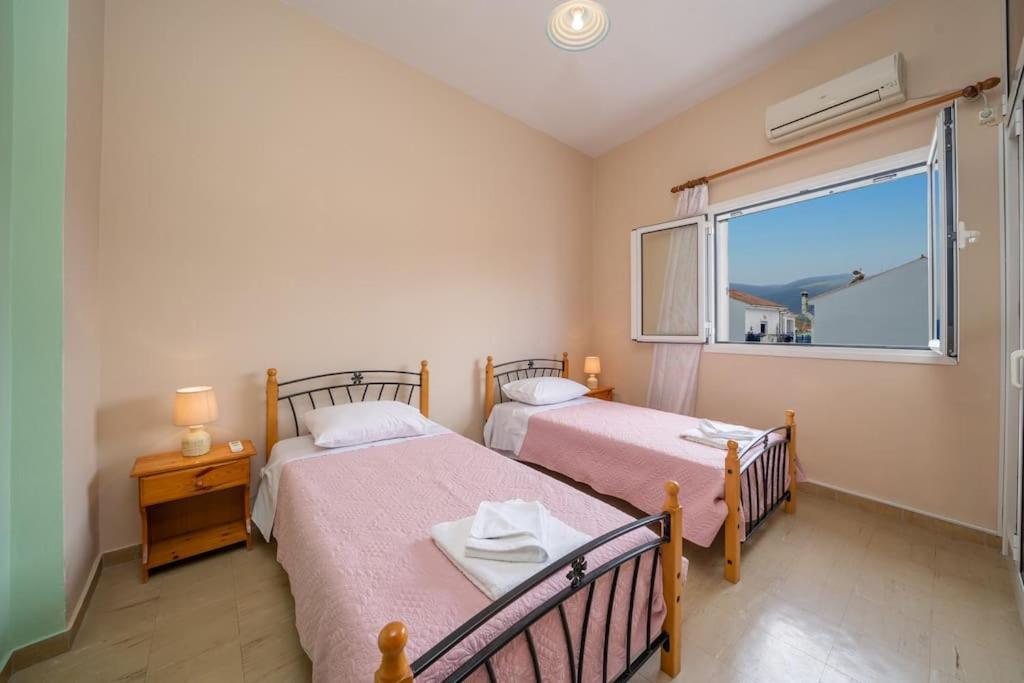 Vasilakis Apartment Sami  Esterno foto