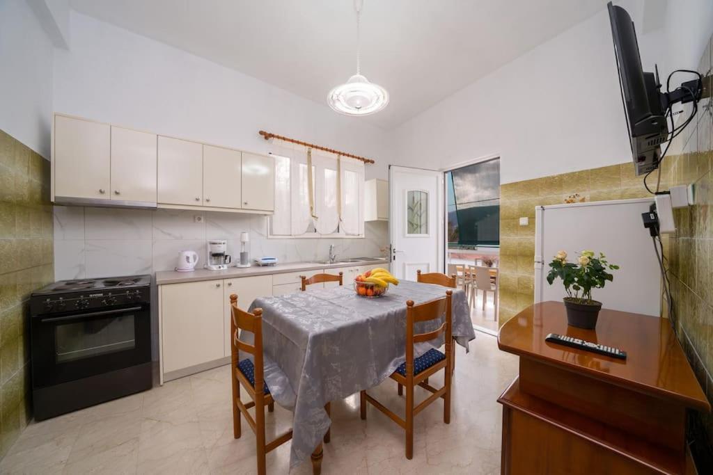 Vasilakis Apartment Sami  Esterno foto